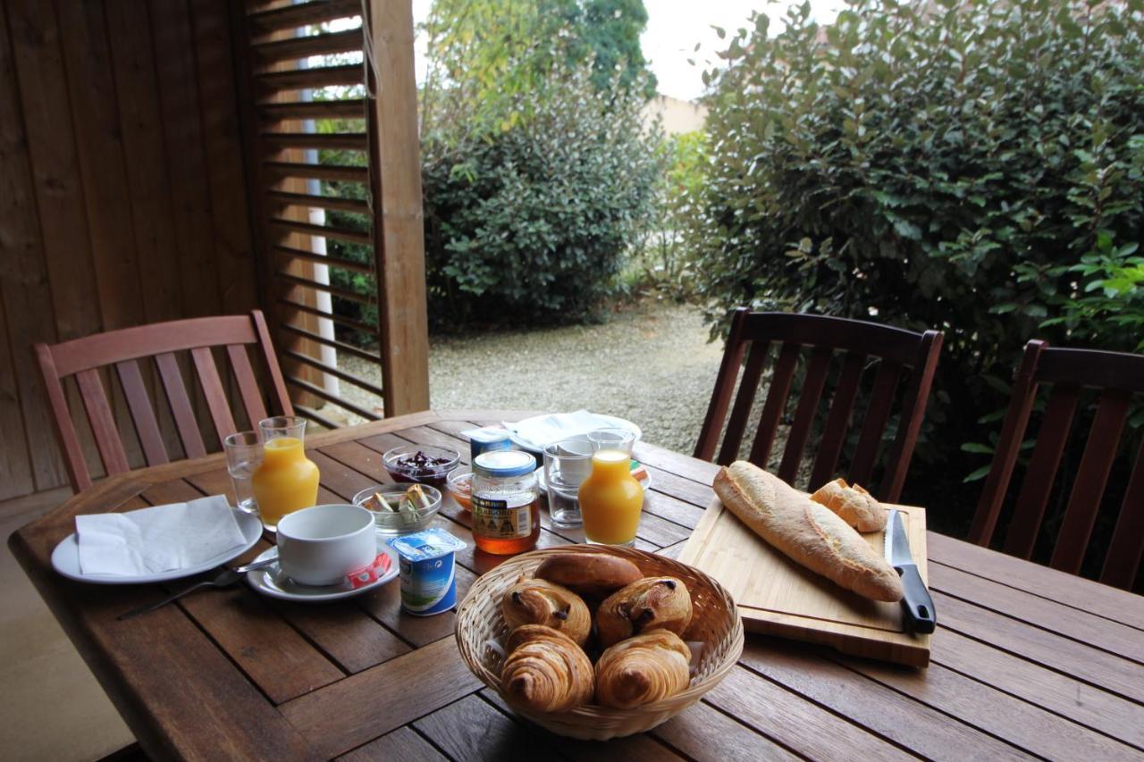 Hotel Domaine Des Compouzines Montignac-Lascaux Zewnętrze zdjęcie